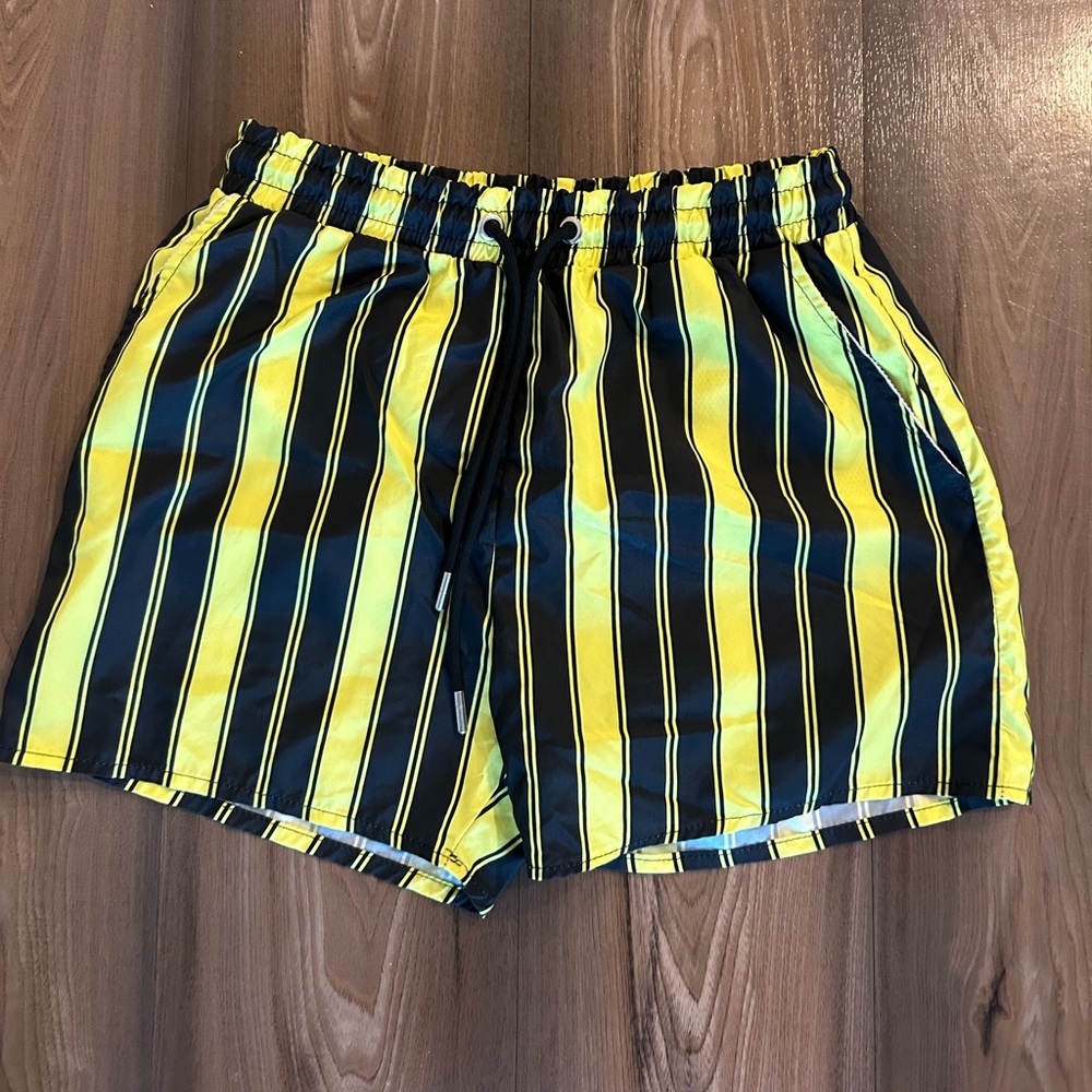 BoohooMAN swim shorts